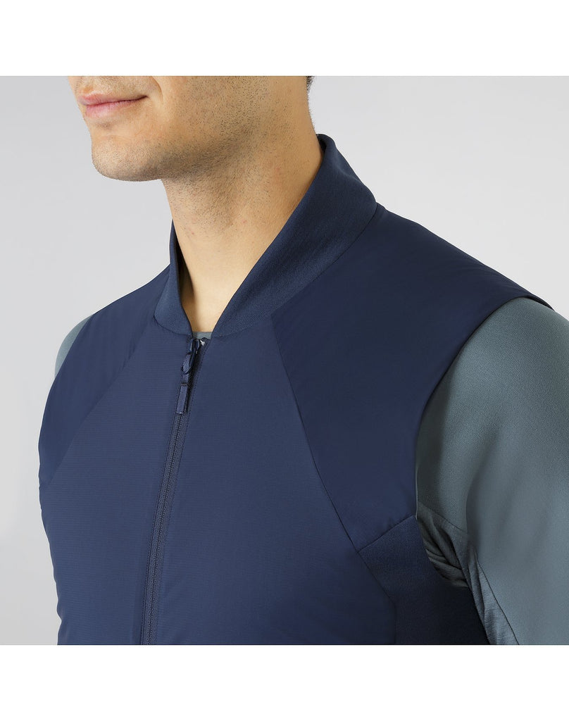 ジャケット・アウター ARC'TERYX VEILANCE QUOIN IS VEST M NAVY Quoin Vest – cruvoir-test