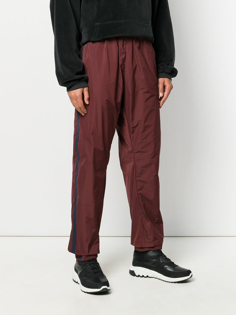 Calabasas Crest Trackpants Oxblood – cruvoir-test