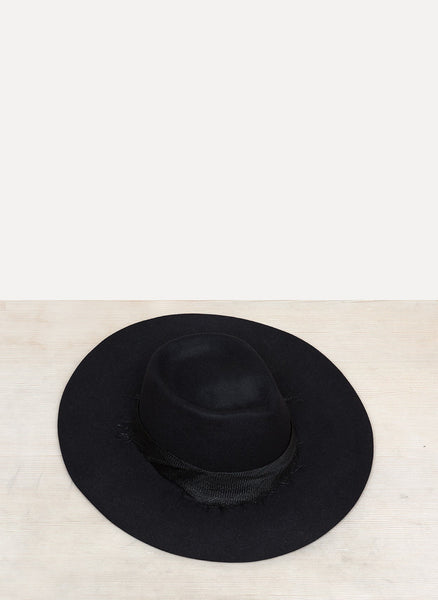 Nana Black Lapin Hat
