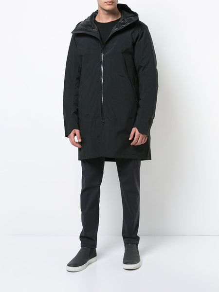 Monitor Down Coat Black